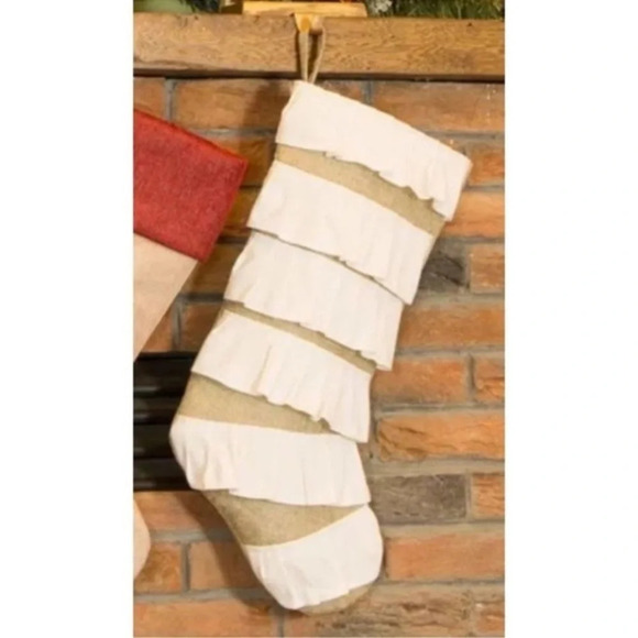 Burlap Ruffle Rustic Farmhouse Boho Chic Christmas Stocking​ NEW - Picture 1 of 2